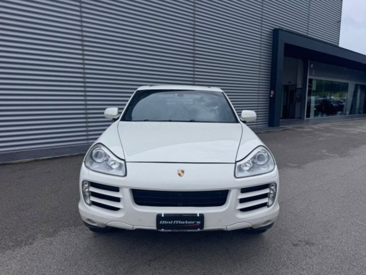 Porsche Cayenne 3.0 Diesel (2)
