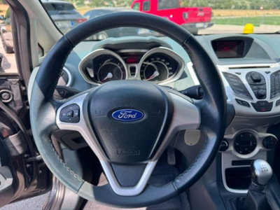 Ford Fiesta 1.6 TDCi 95 CV 5p. Titanium (10)