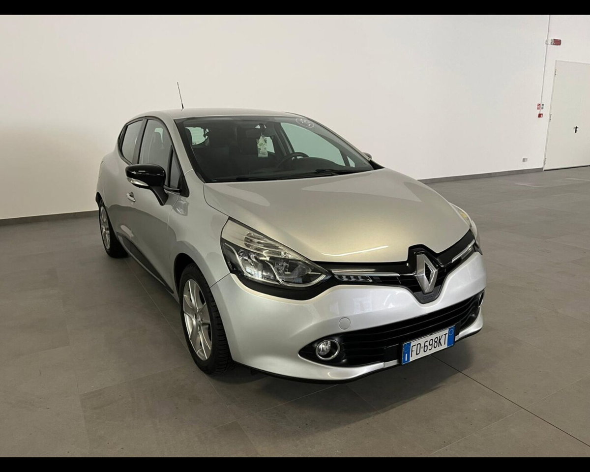 Renault Clio 1.2 75CV 5 porte Zen