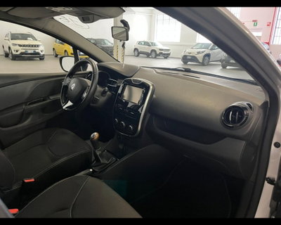 Renault Clio 1.2 75CV 5 porte Zen (10)