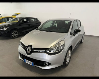 Renault Clio 1.2 75CV 5 porte Zen (3)