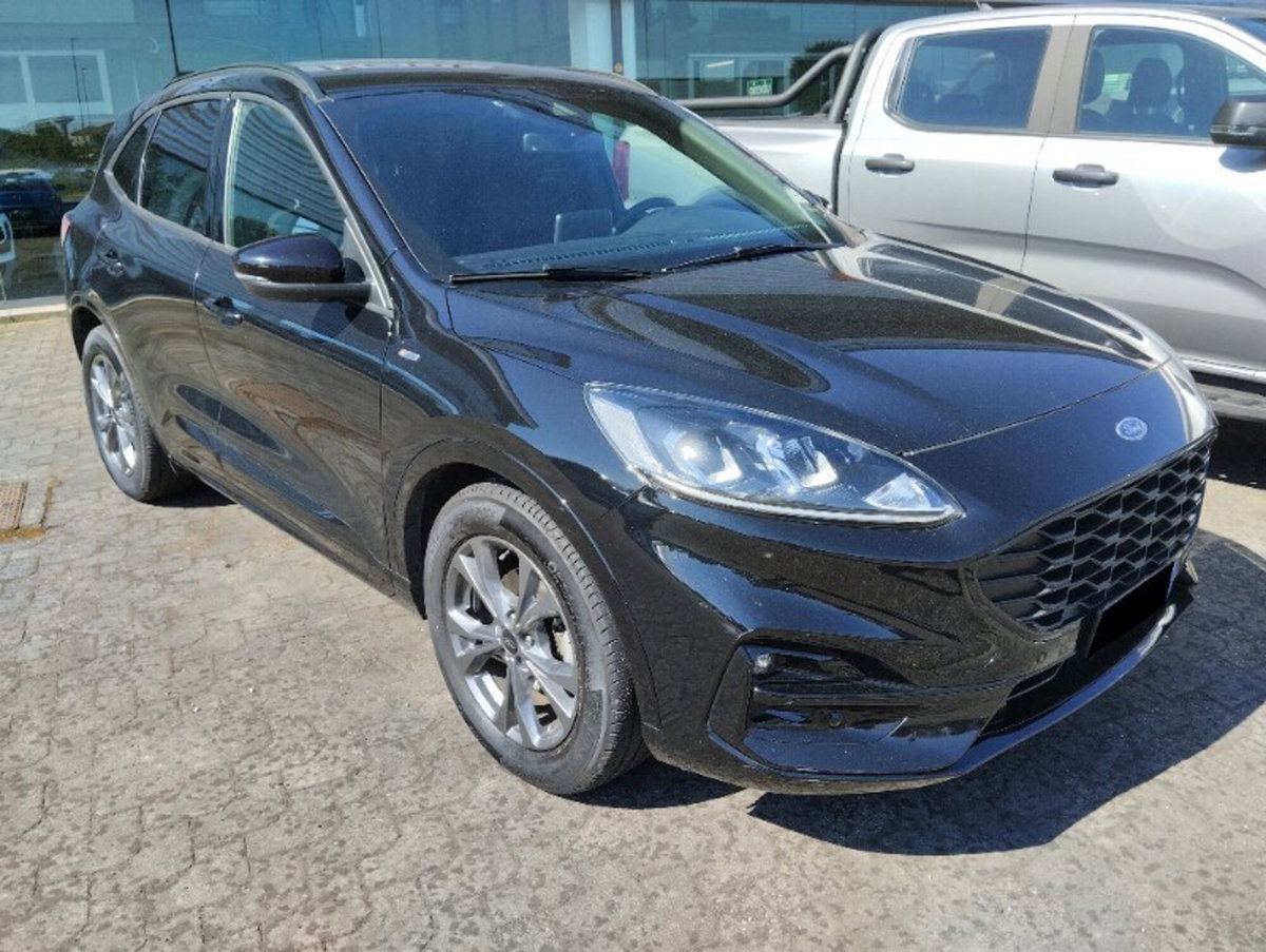 Ford Kuga 1.5 EcoBlue 120 CV aut. 2WD ST-Line X (3)