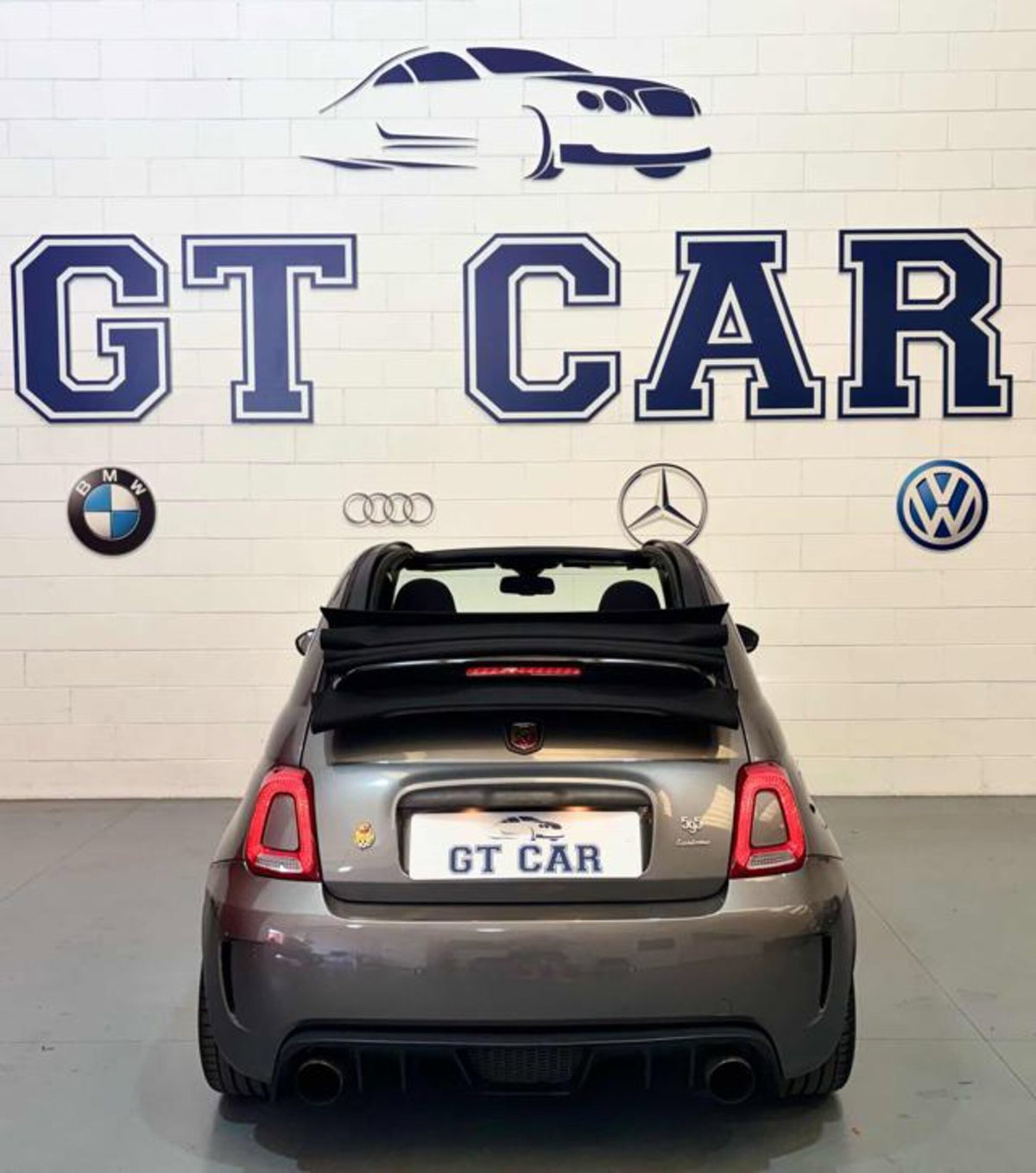 Abarth 595 Cabrio 595 C 1.4 Turbo T-Jet 160 CV Competizione (8)