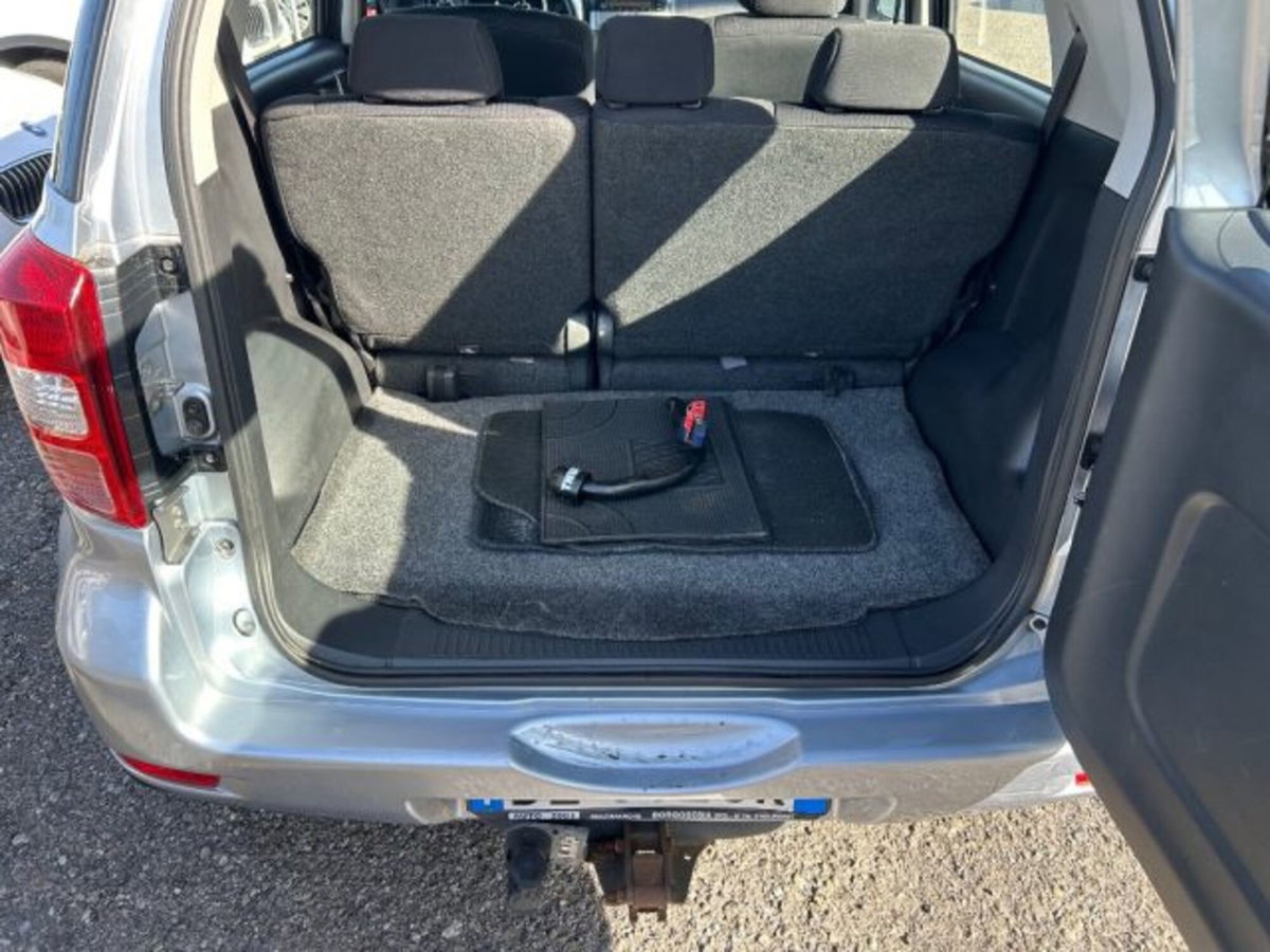 Daihatsu Terios 1.3i 16V cat 4WD CX (12)