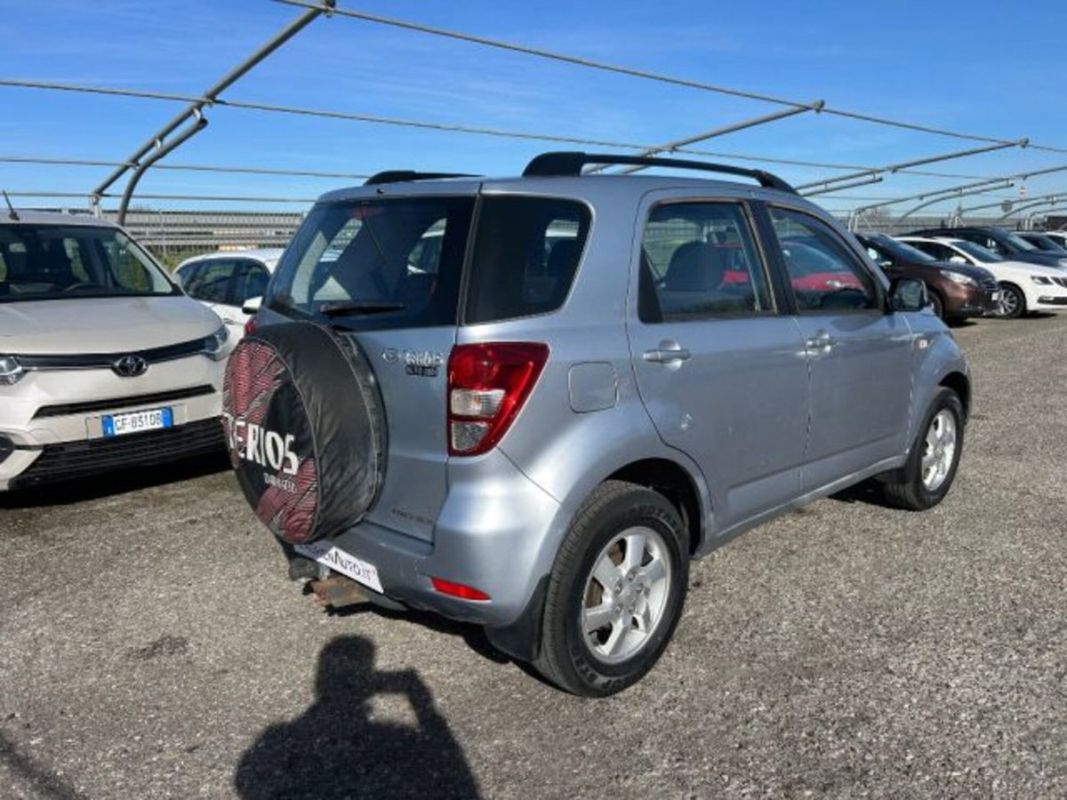 Daihatsu Terios 1.3i 16V cat 4WD CX (4)