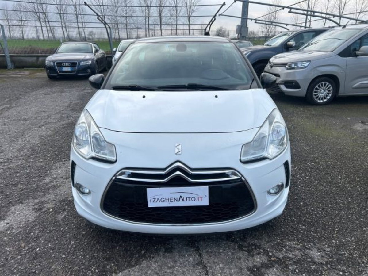 Ds DS 3 Coupé DS 3 1.6 e-HDi 90 airdream So Chic (2)