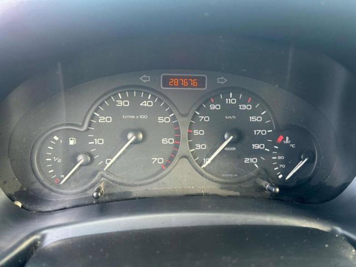 Peugeot Ranch Furgone 1.6 16V HDi/90CV cat Furgone (10)