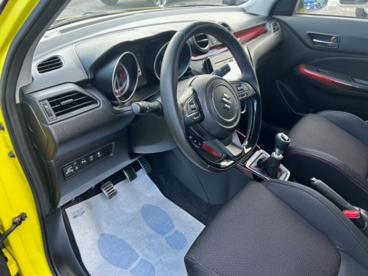 Suzuki Swift 1.4h Sport 2wd (7)