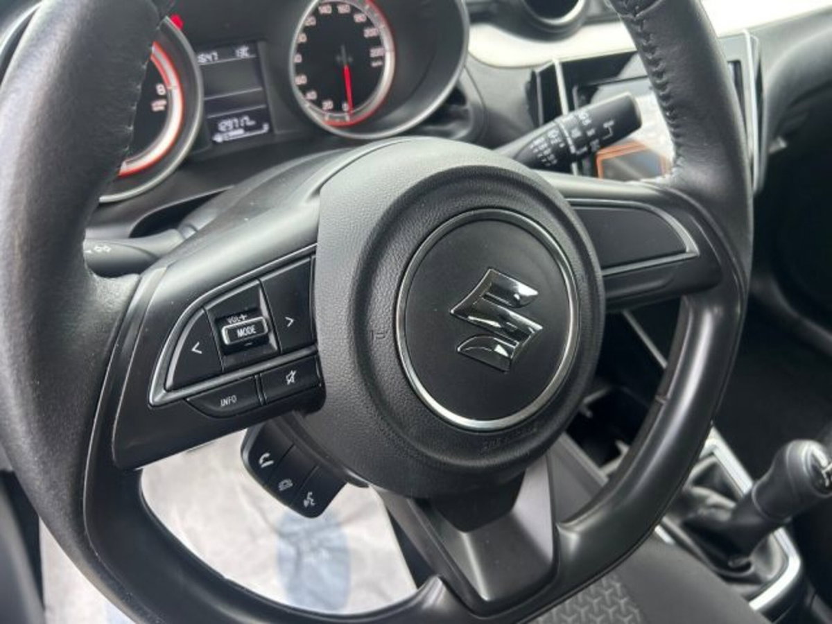 Suzuki Swift 1.2 Dualjet Cool (19)