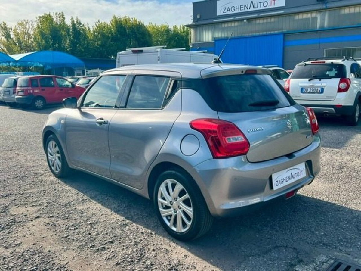 Suzuki Swift 1.2h Top 2wd (3)