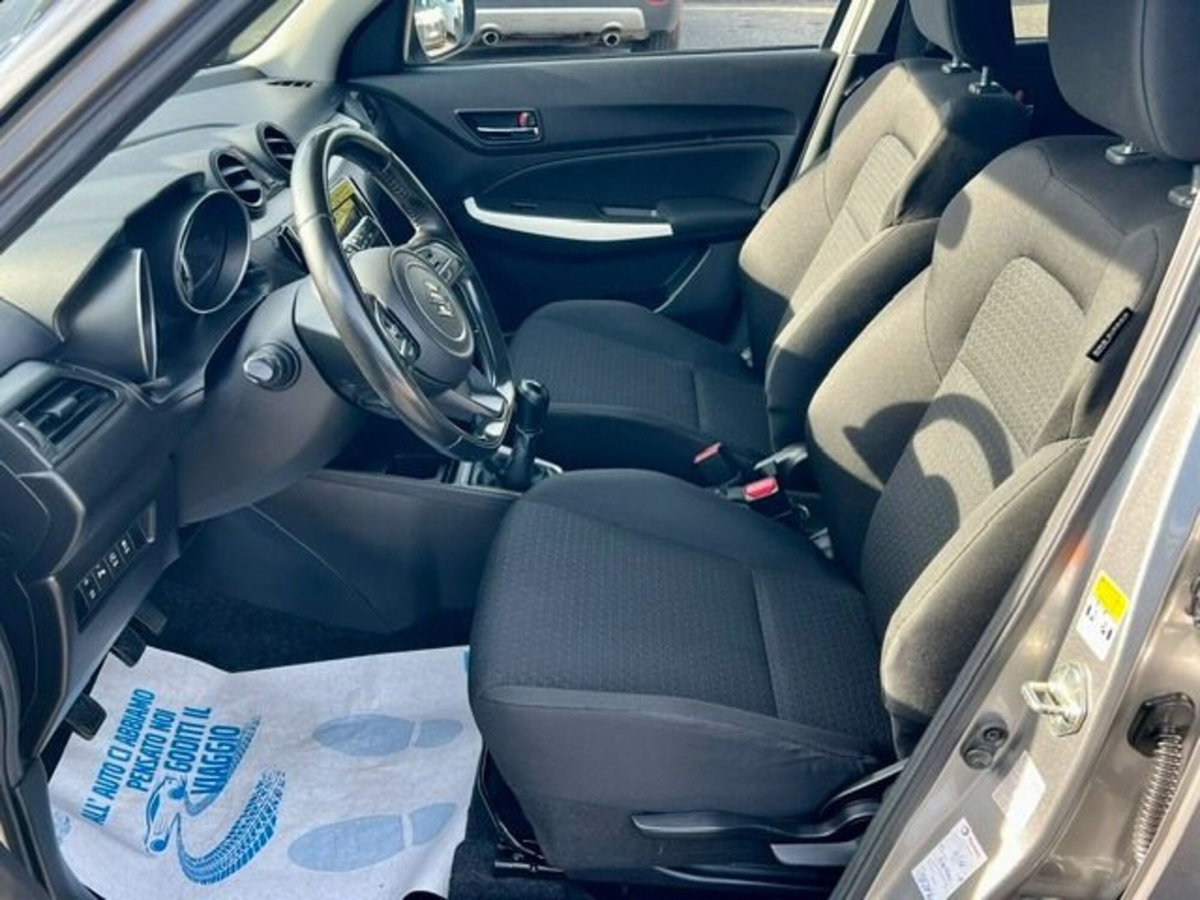 Suzuki Swift 1.2h Top 2wd (8)