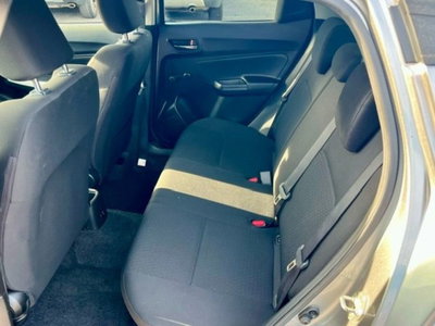 Suzuki Swift 1.2h Top 2wd (9)