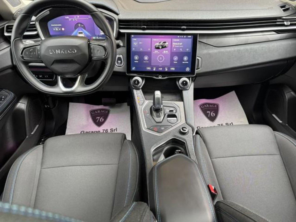 Lynk & Co 01 01 1.5 td phev (6)