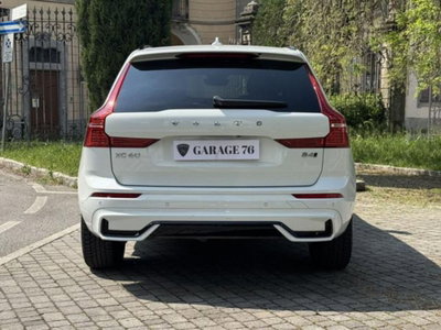 Volvo XC60 B4 (d) AWD automatico Plus Dark N1 (3)