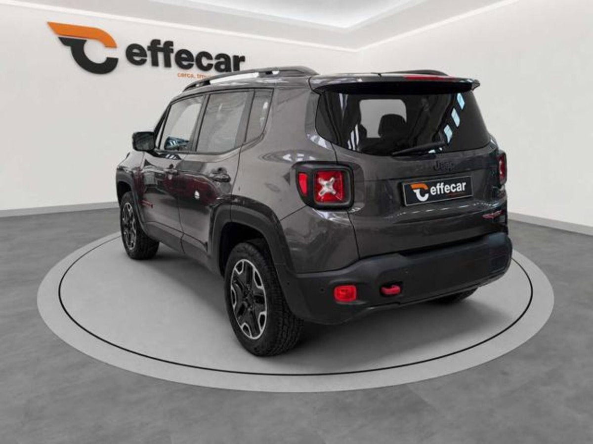 Jeep Renegade 2.0 Mjt 170CV 4WD Active Drive Low Trailhawk (4)