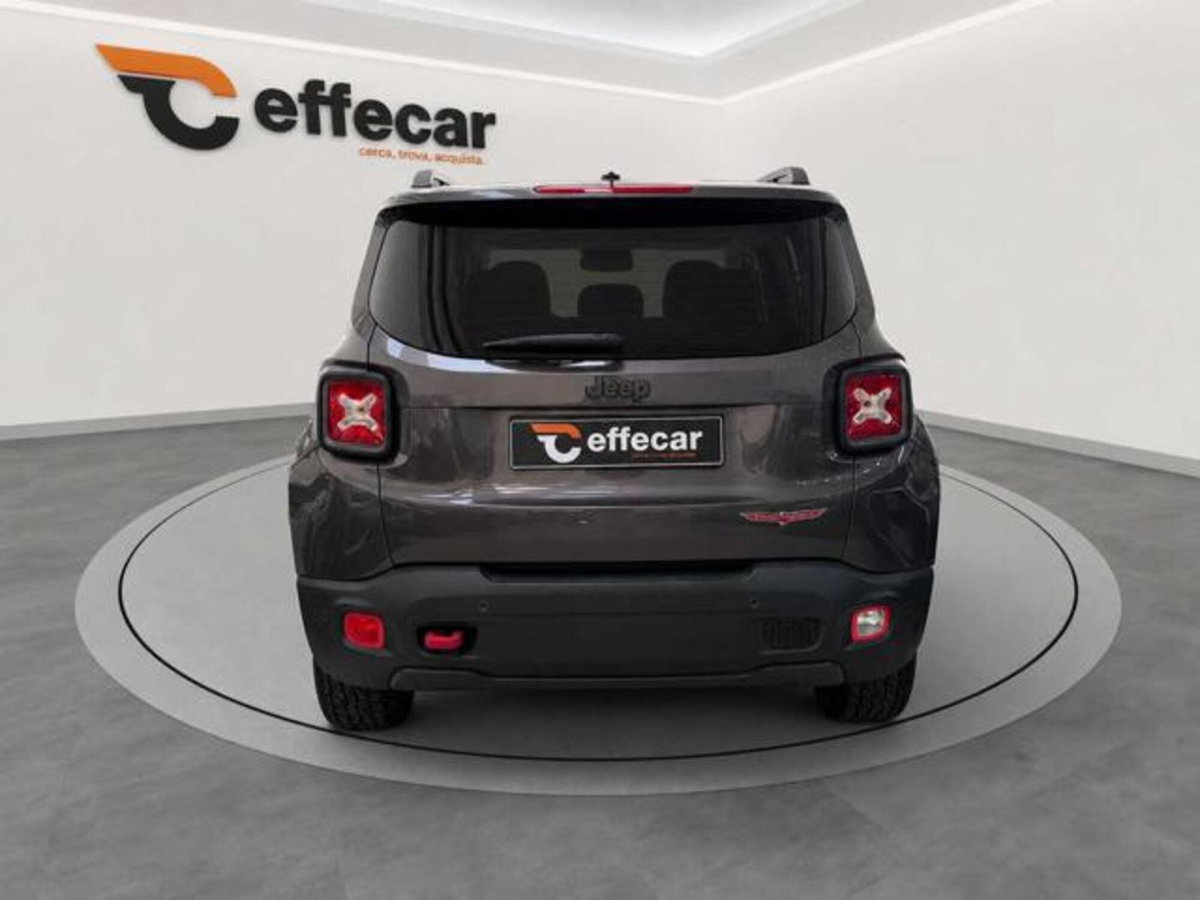 Jeep Renegade 2.0 Mjt 170CV 4WD Active Drive Low Trailhawk (5)