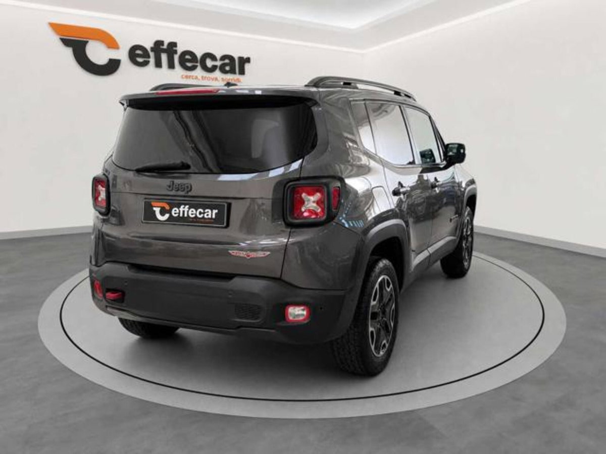 Jeep Renegade 2.0 Mjt 170CV 4WD Active Drive Low Trailhawk (6)