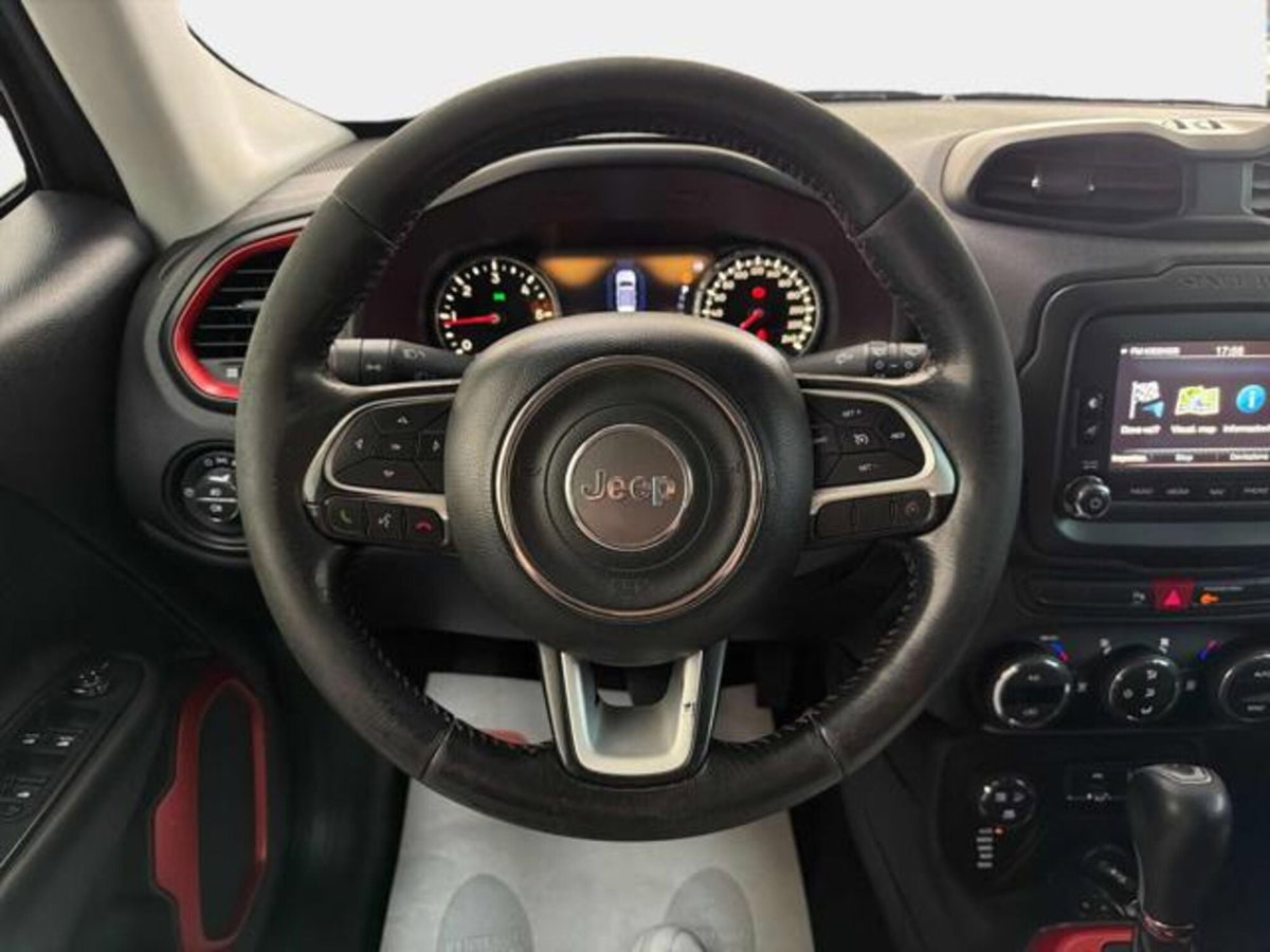Jeep Renegade 2.0 Mjt 170CV 4WD Active Drive Low Trailhawk (8)