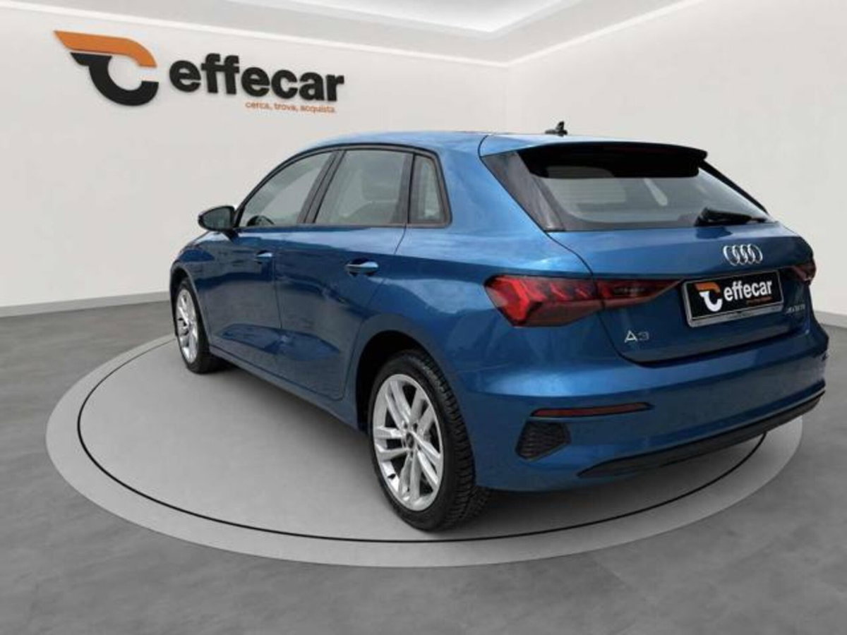 Audi A3 Sportback 1.4 TFSI COD ultra S tronic Business (4)