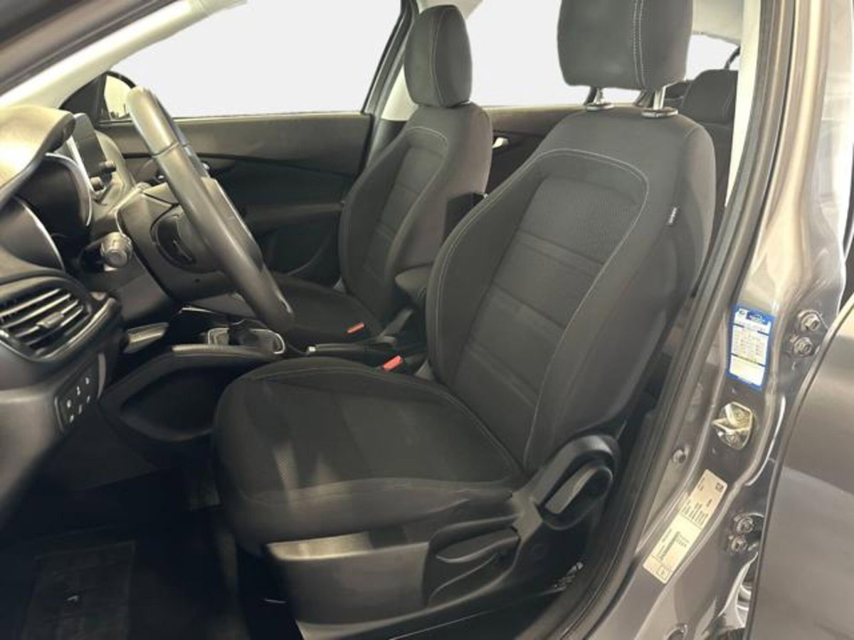 Fiat Tipo Station Wagon Tipo 1.3 Mjt S&S SW Lounge (12)