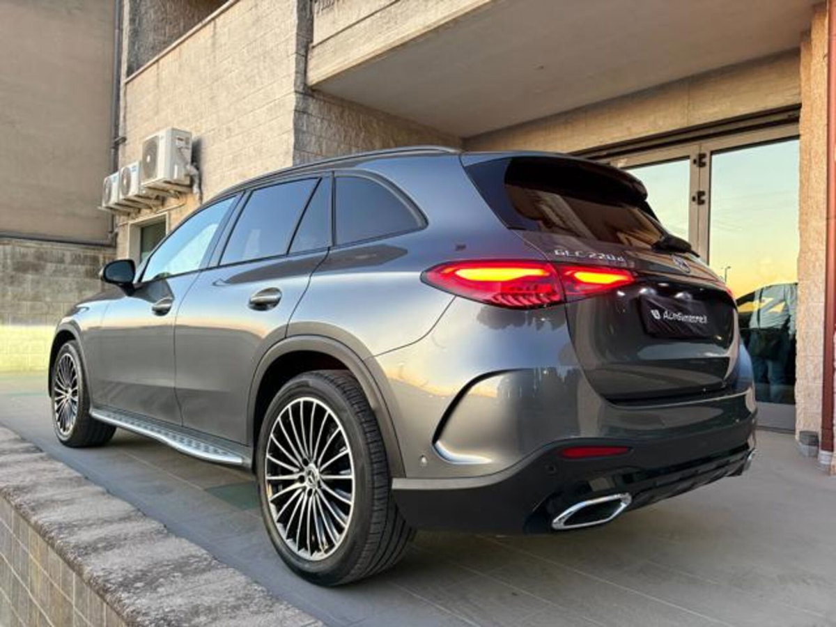 Mercedes-Benz GLC 220 d 4Matic Mild Hybrid AMG Premium Plus (7)