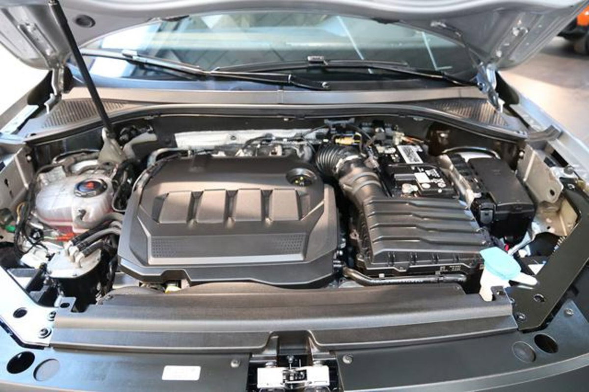 Volkswagen Tiguan Allspace 2.0 TDI SCR DSG 4MOTION R-Line (11)