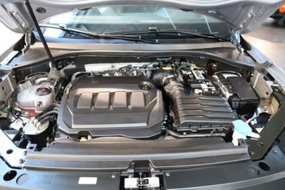 Volkswagen Tiguan Allspace 2.0 TDI SCR DSG 4MOTION R-Line (11)
