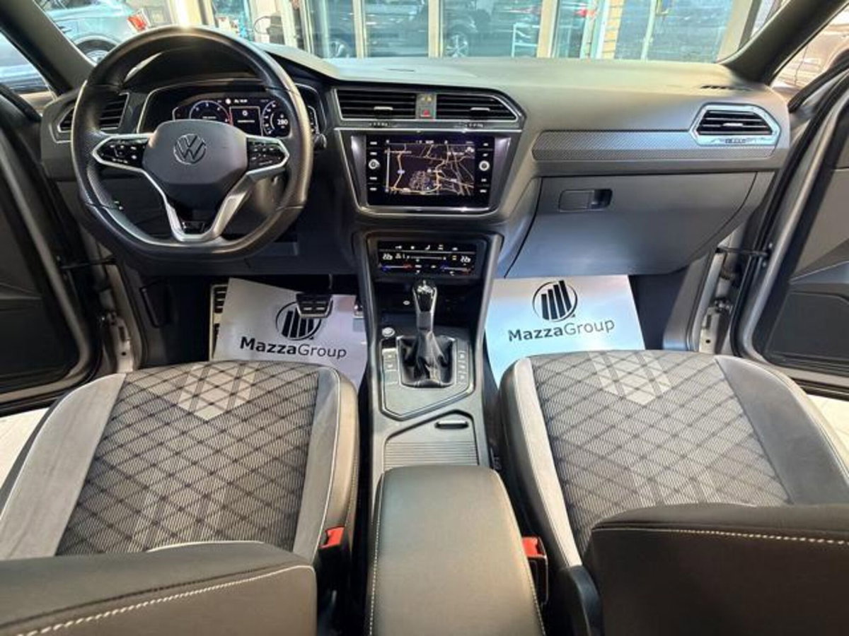 Volkswagen Tiguan Allspace 2.0 TDI SCR DSG 4MOTION R-Line (16)