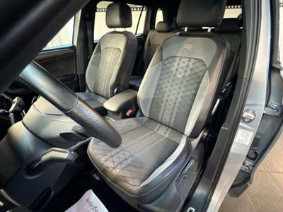 Volkswagen Tiguan Allspace 2.0 TDI SCR DSG 4MOTION R-Line (19)