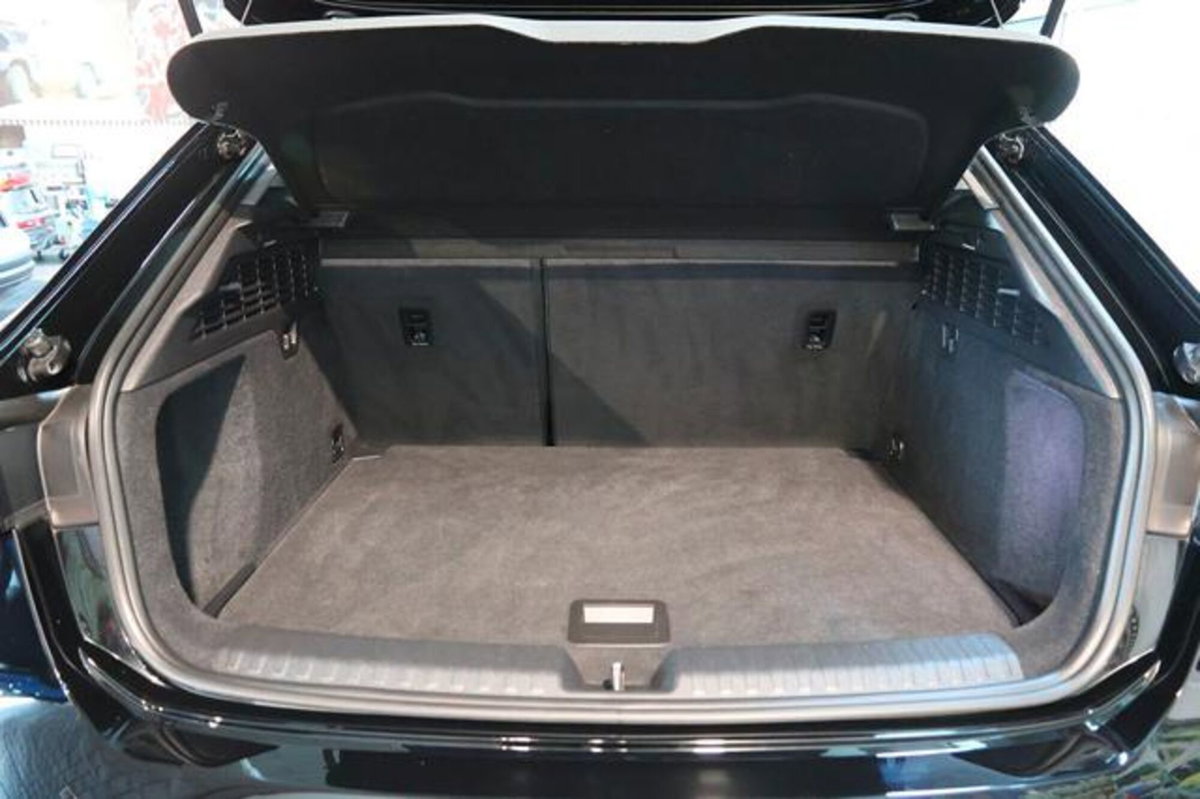 Audi A3 Sportback 30 TFSI Business Advanced (12)