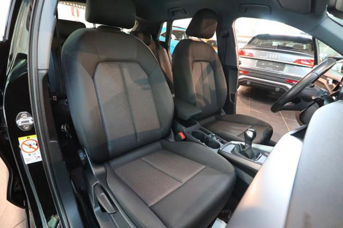 Audi A3 Sportback 30 TFSI Business Advanced (16)