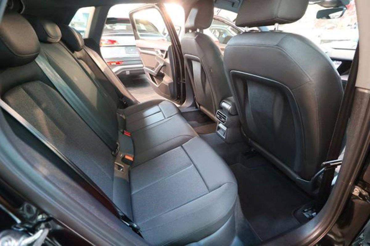Audi A3 Sportback 30 TFSI Business Advanced (18)