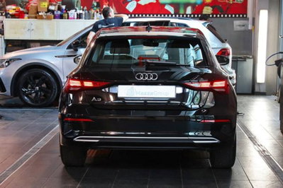 Audi A3 Sportback 30 TFSI Business Advanced (4)