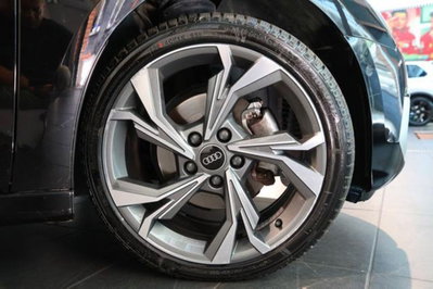 Audi A3 Sportback 30 TFSI Business Advanced (6)