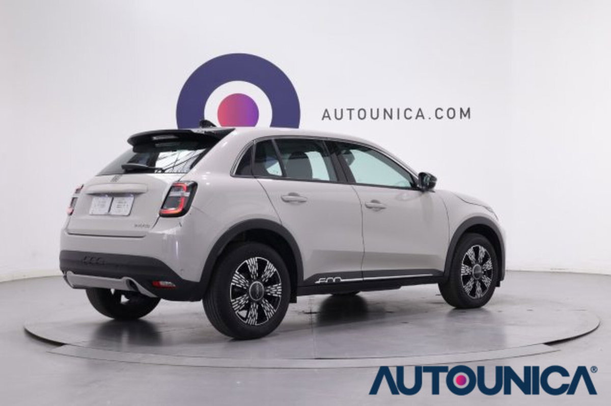 Fiat 600 1.2 Business 100cv (14)