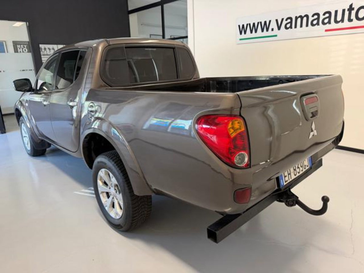 Mitsubishi L200 2.5 DI-D/136CV Double Cab Invite (7)