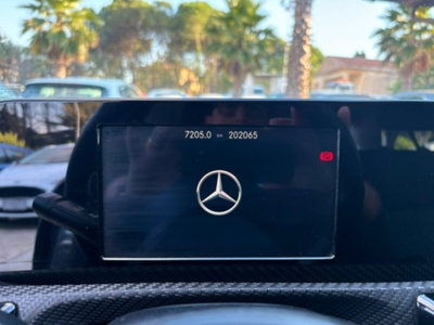 Mercedes-Benz CLA 200 d Premium (13)