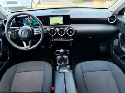 Mercedes-Benz CLA 200 d Premium (7)