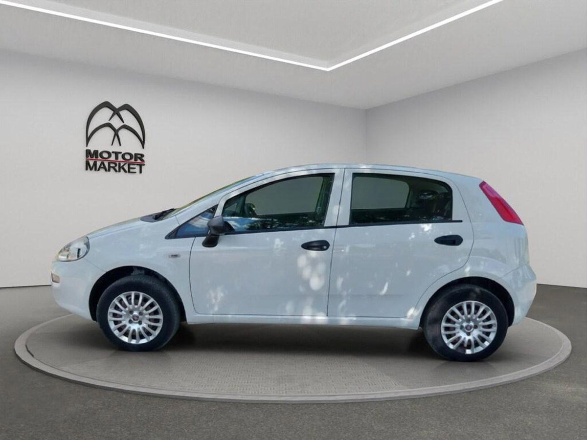 Fiat Punto 1.4 8V 5 porte Natural Power Lounge (5)