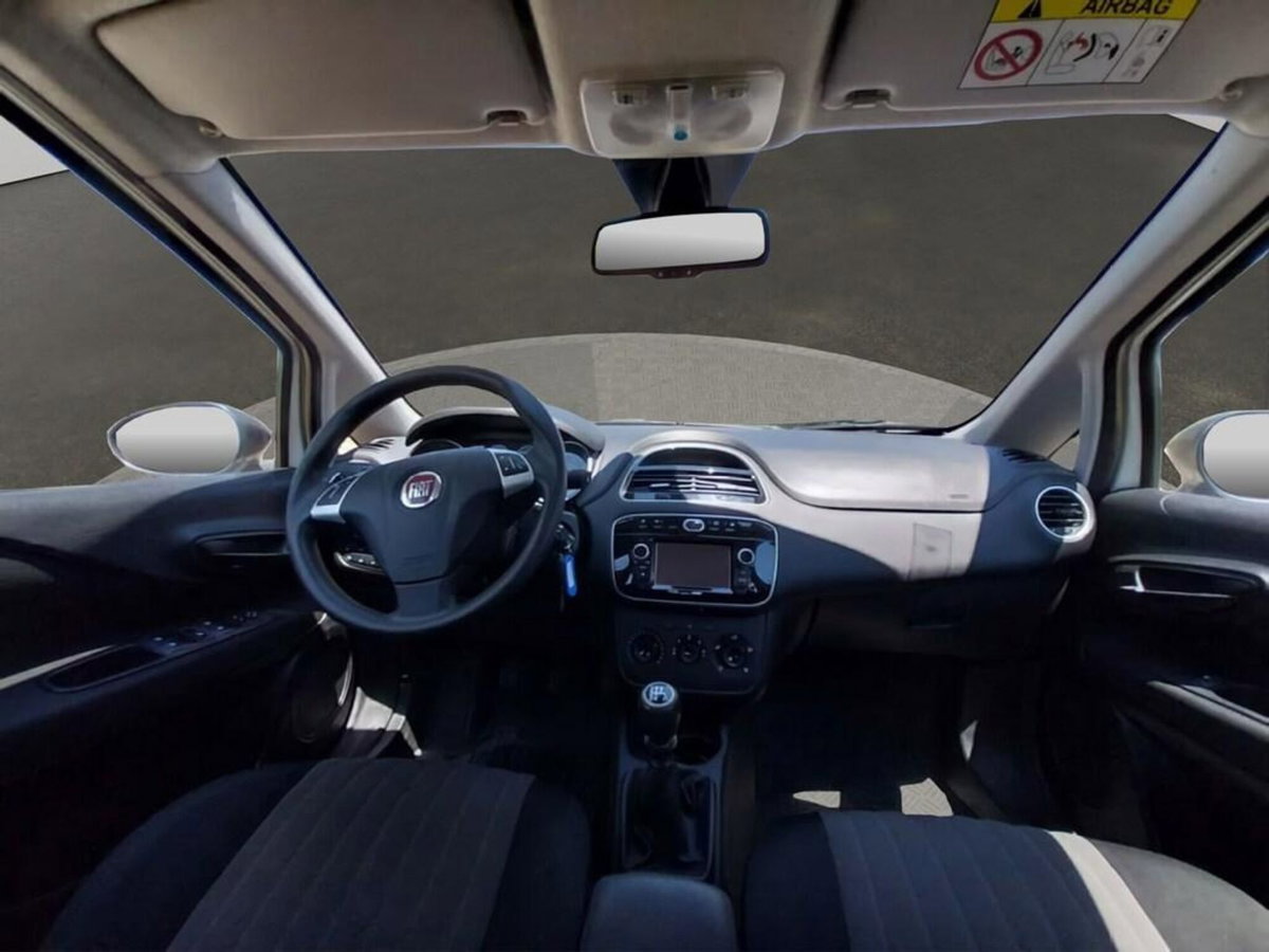 Fiat Punto 1.4 8V 5 porte Natural Power Lounge (12)