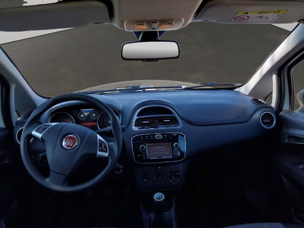 Fiat Punto 1.3 MJT II S&S 95 CV 5 porte Street (12)