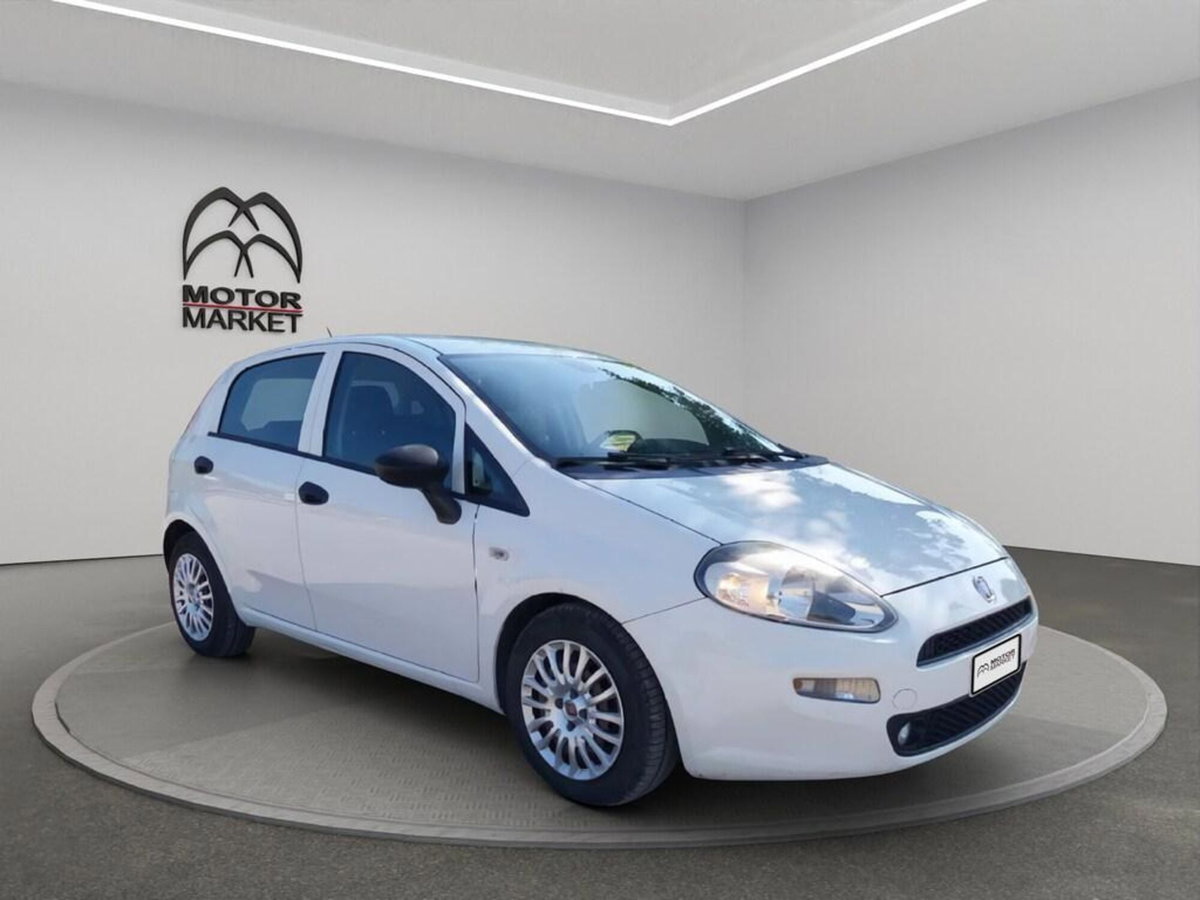 Fiat Punto 1.3 MJT II S&S 95 CV 5 porte Street (3)