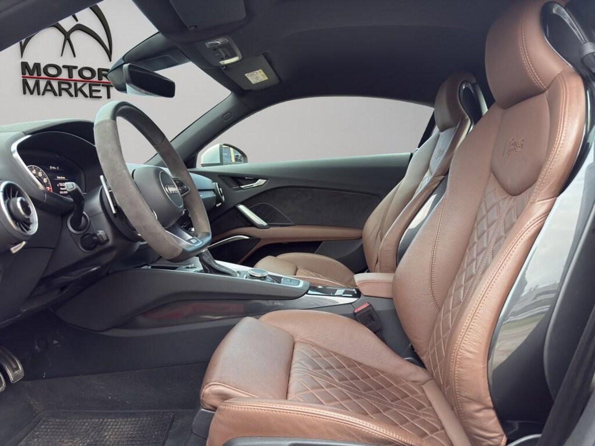 Audi TT RS Coupé 2.5 TFSI quattro S tronic (14)