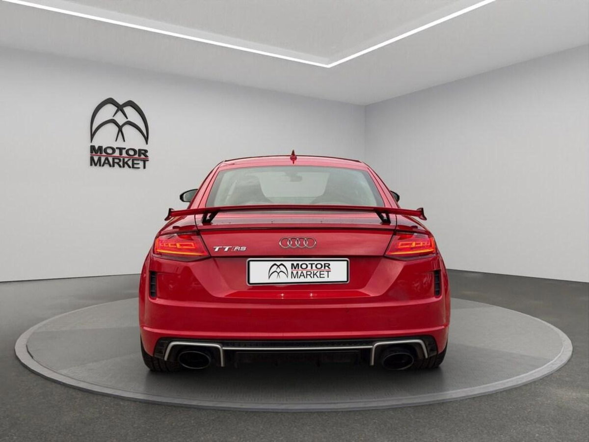 Audi TT RS Coupé 2.5 TFSI quattro S tronic (6)
