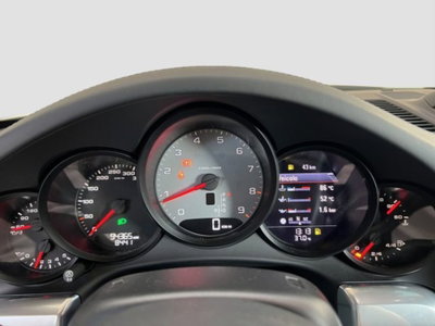 Porsche 911 Coupé 3.8 Carrera 4S (12)