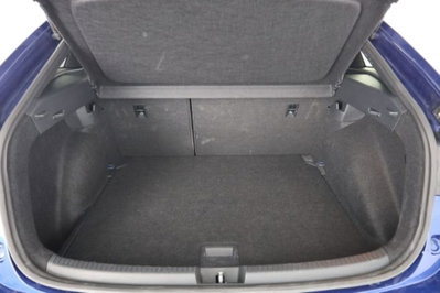 Volkswagen Taigo 1.0 tsi R-Line 115cv (6)