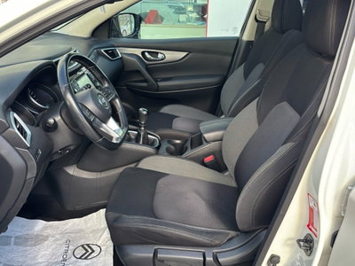 Nissan Qashqai 1.5 dCi 115 CV N-Connecta (13)