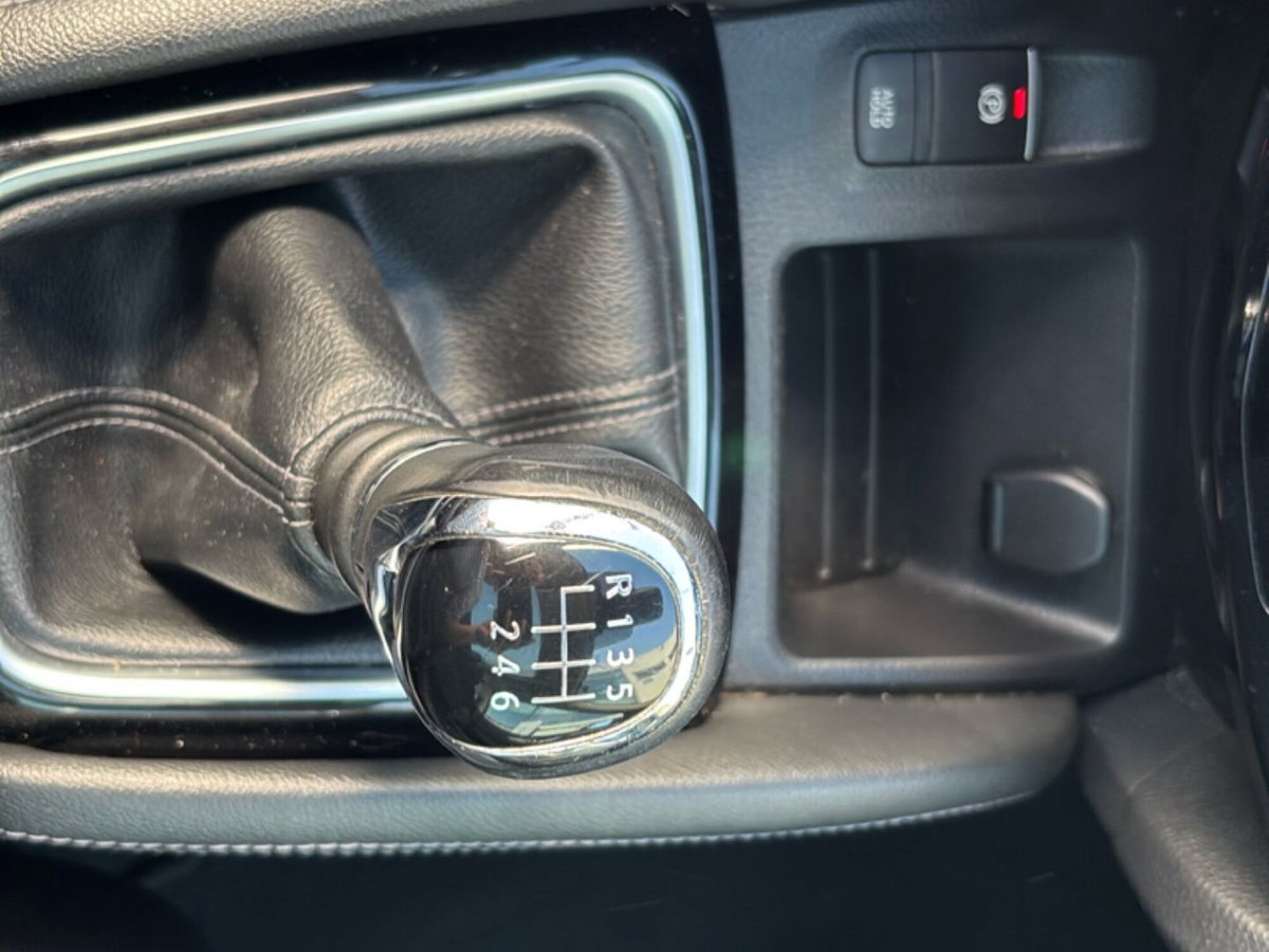 Nissan Qashqai 1.5 dCi 115 CV N-Connecta (15)