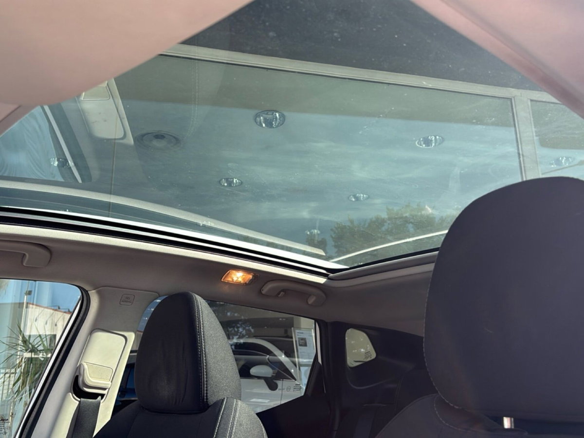 Nissan Qashqai 1.5 dCi 115 CV N-Connecta (17)