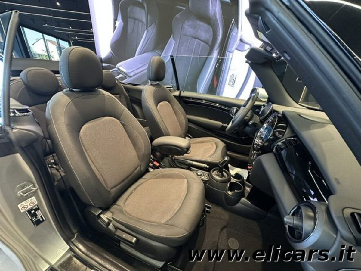 MINI Mini Cabrio 1.5 Cooper Cabrio (15)